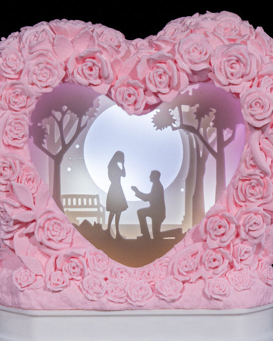 Bed of Roses Heart Lamp